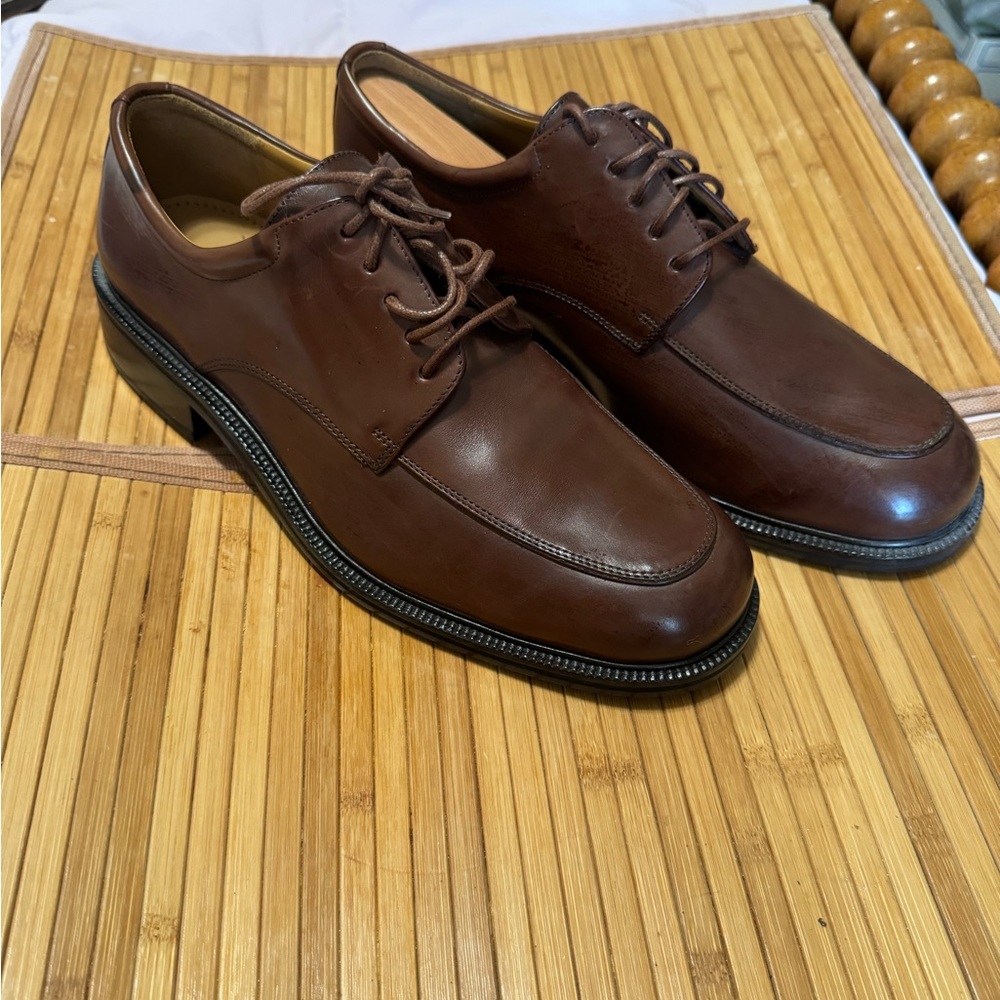 Cole Haan Brown Leather Oxfords